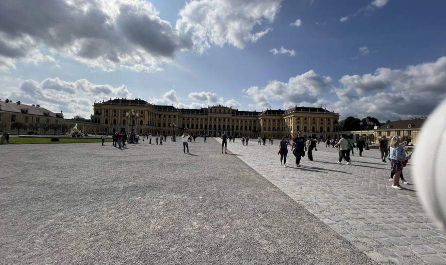 14 Abroad Vacation Trip Tips Save Money during travel