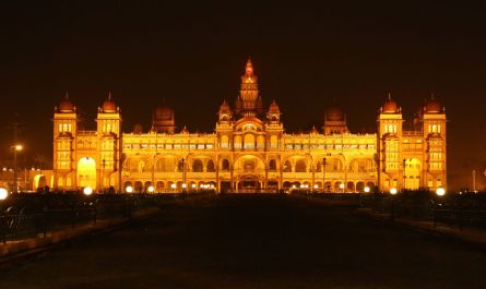 Karnataka – A colourful South Indian Federal State