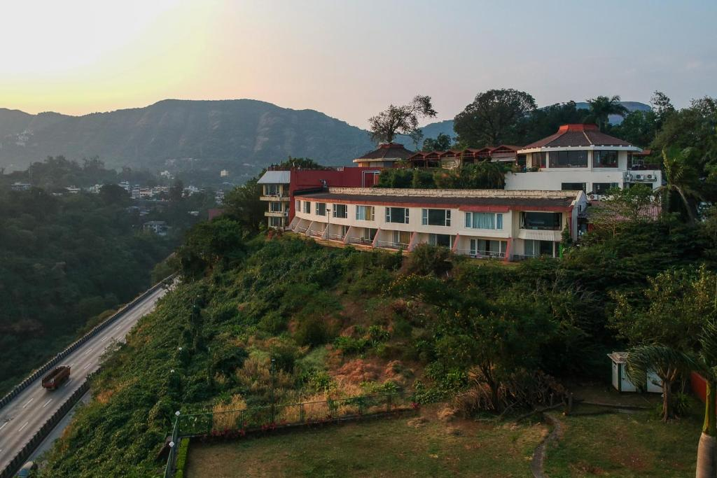 Athiva resort and spa 